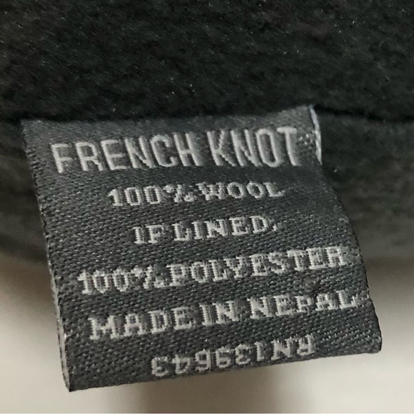 FRENCH KNOT WOOL Josephine Cloche Burgundy Floral Knit Beanie.Hand Embroidered - Picture 5 of 11